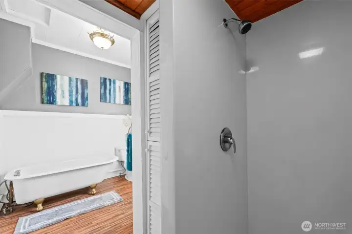 Nice shower when there's no time for a bath.