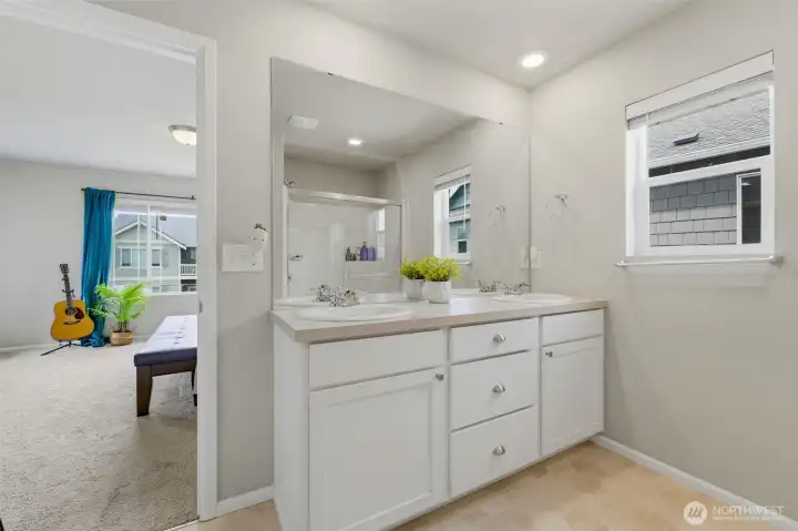 Primary bath