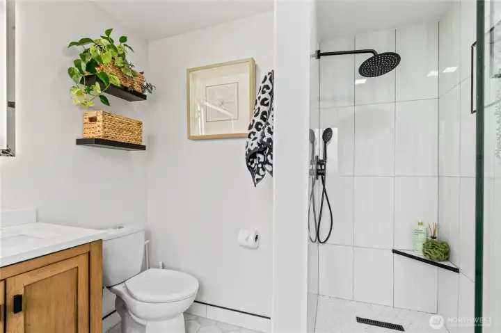 Primary en-suite bathroom with huge walk-in shower Primary en-suite bathroom with huge walk-in shower