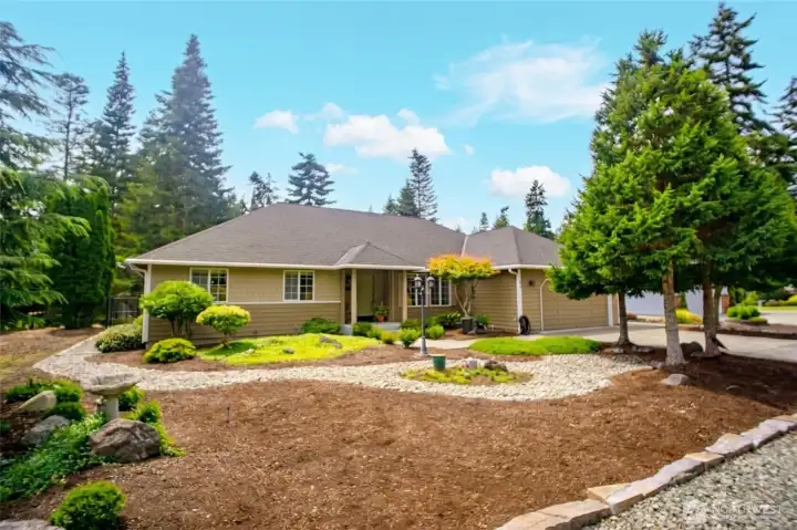 Welcome to 183 San Juan Drive!