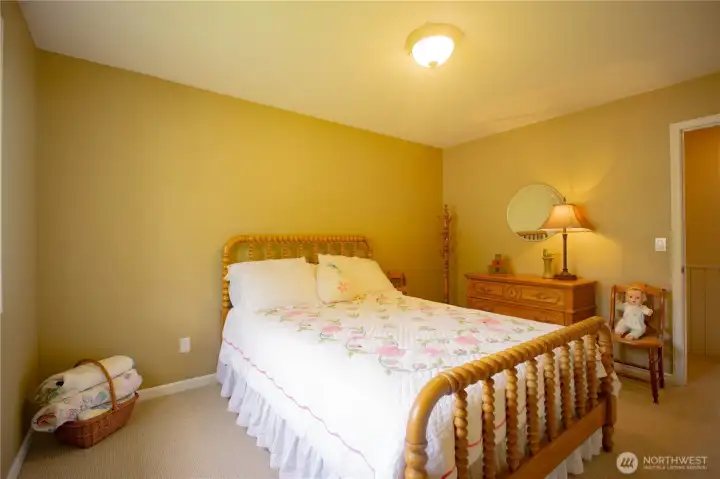 Guest Room 1
