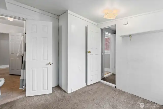 The bonus room adjoins the mud room as well as the full bath.