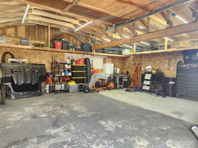 16' x 31' Garage/Shop