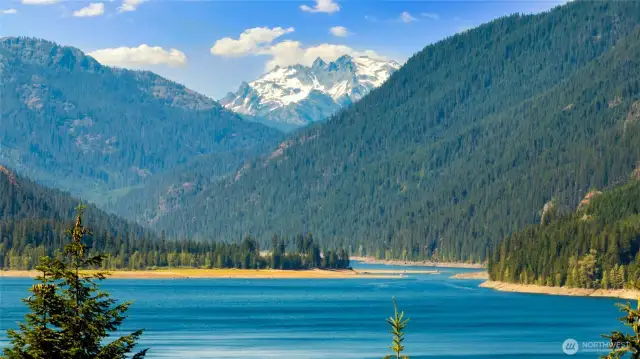 Another view of the stunning Lake Kachess, with captivating mountain backdrops.