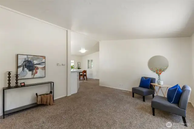 Vaulted ceilings and neutral colors.