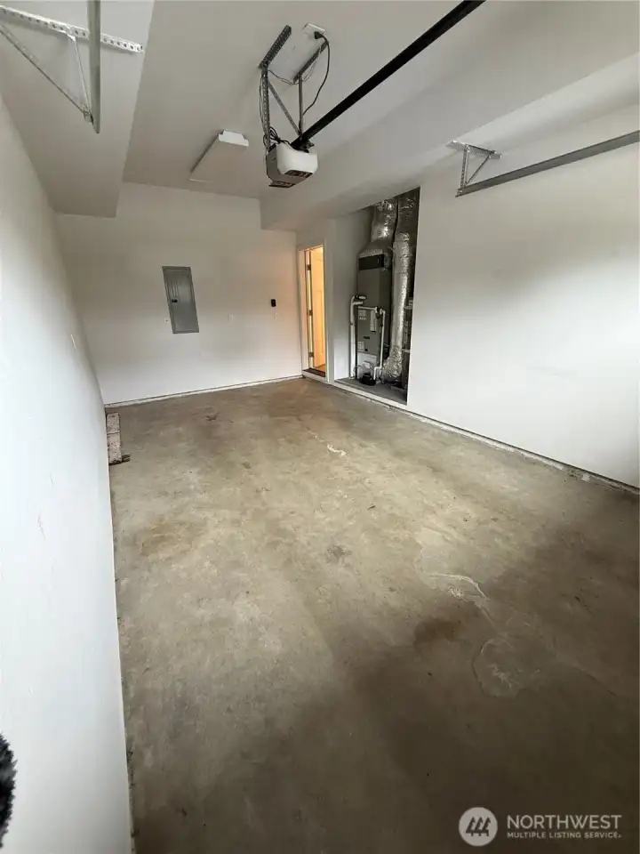 Single car garage.