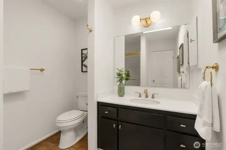 primary en suite bathroom