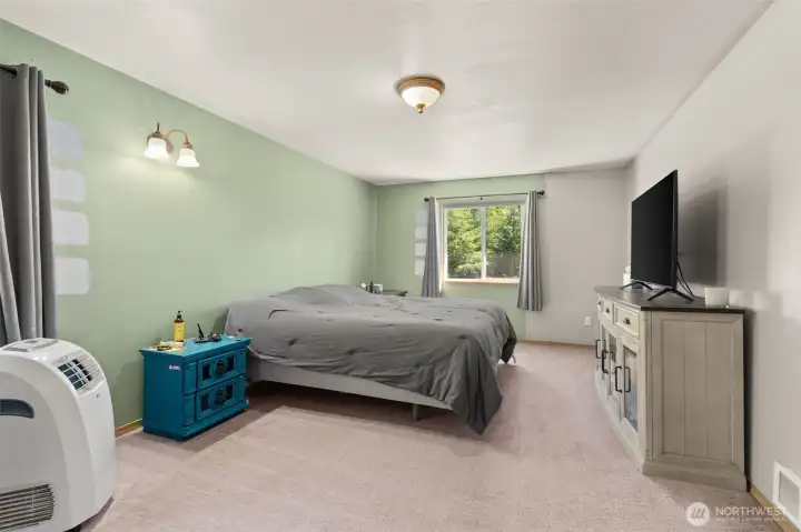 Primary suite.