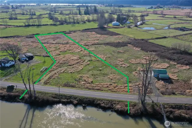 Outline is approximate