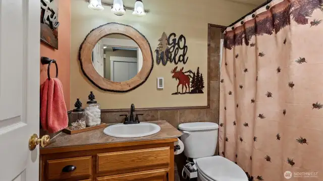 Main full bath w/heated floors