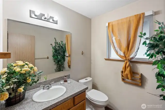 Half Bathroom off Bonus Room