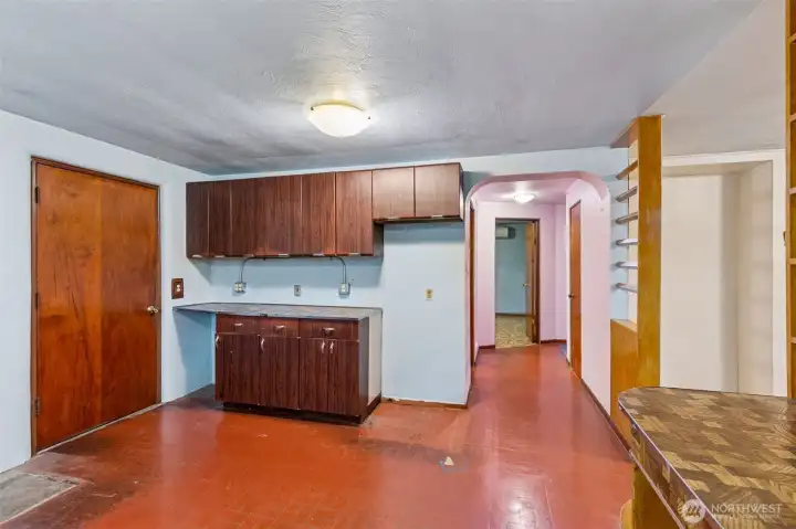 Kitchen to bedroom/bathroom hallway