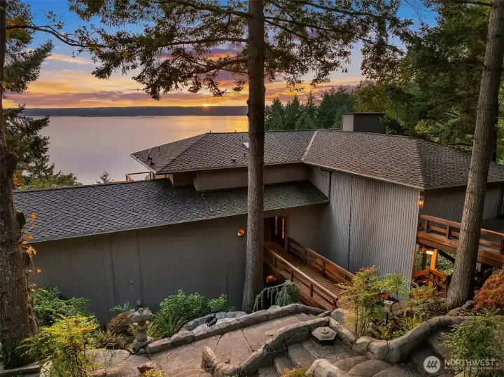 Welcome to this extraordinary Ralph Anderson home!