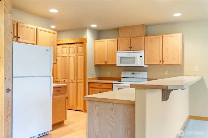 Counter Eating Space