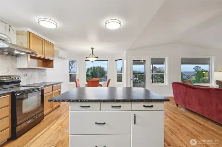 Kitchen and all of the interior rooms and ceilings were painted in March 2026.