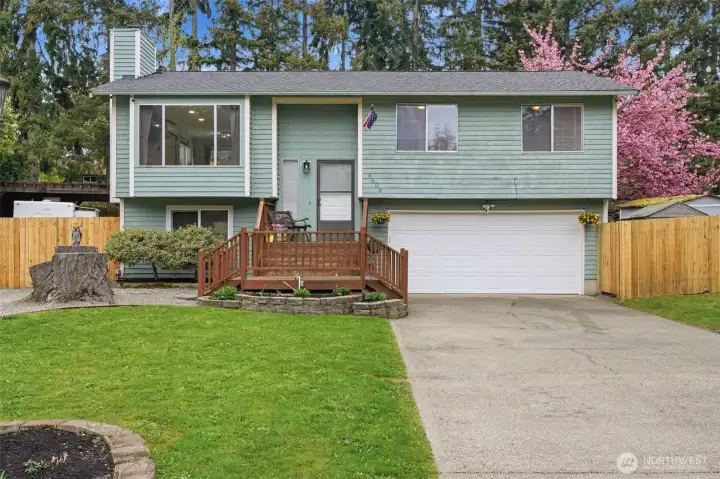 Welcome to 6603 163rd St Ct E in Puyallup.