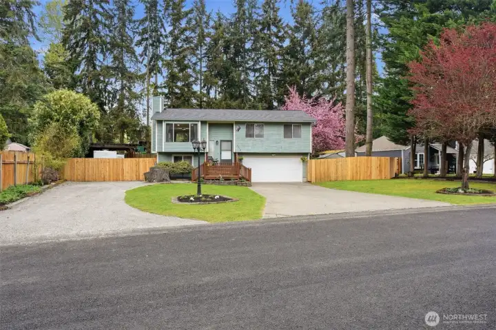 Another view of the front of the home. Look at all the on site parking, plus you have the off street parking. Lots of room for your vehicles.