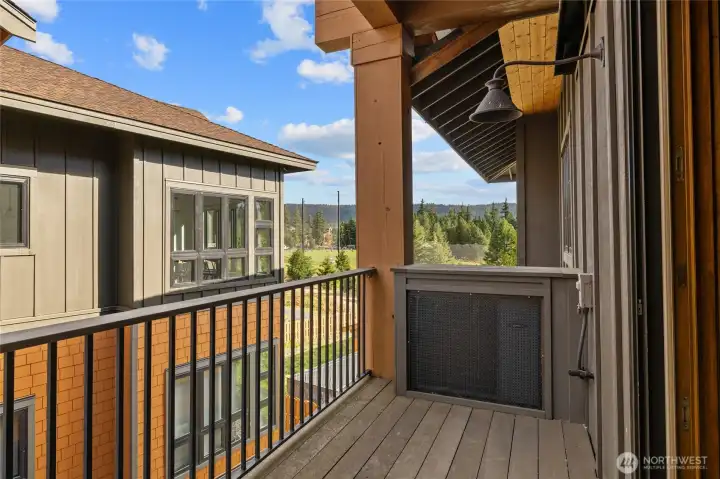 Balcony off 2nd bedroom