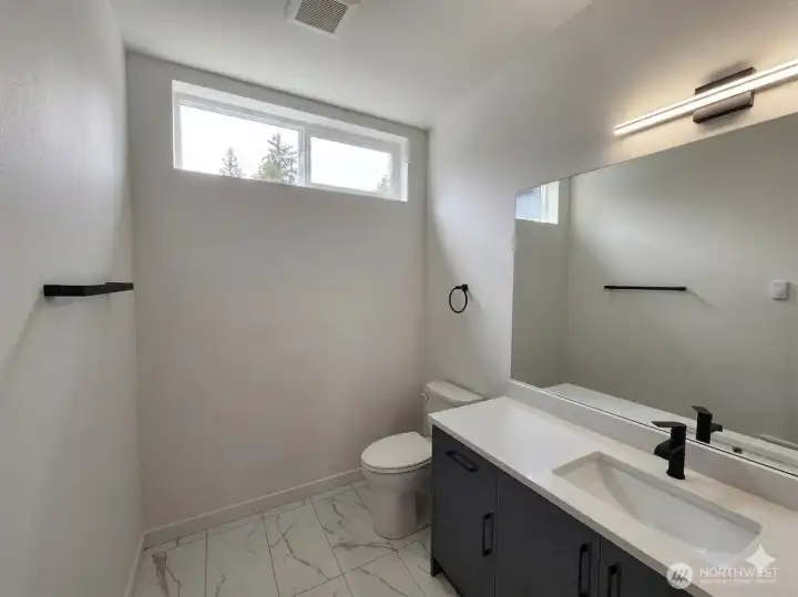 Main Floor Guest Bath