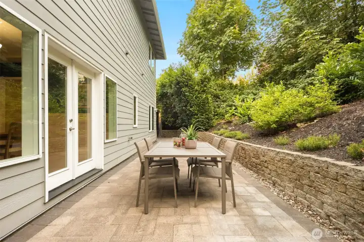 Large back deck.