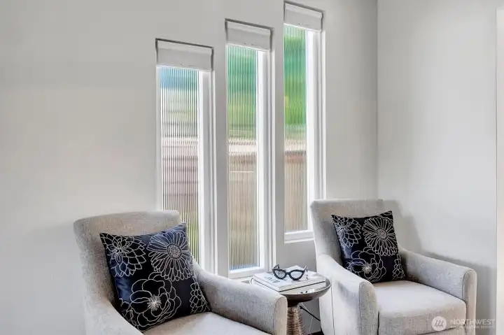 ~windows and natural light throughout ~windows and natural light throughout