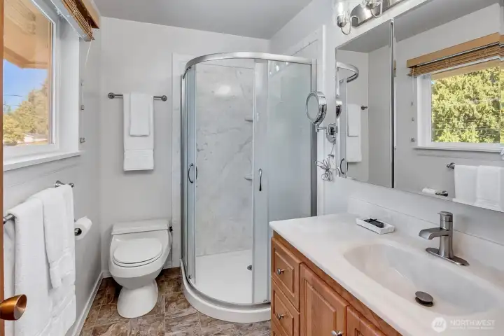 ~primary ensuite bath ~primary ensuite bath