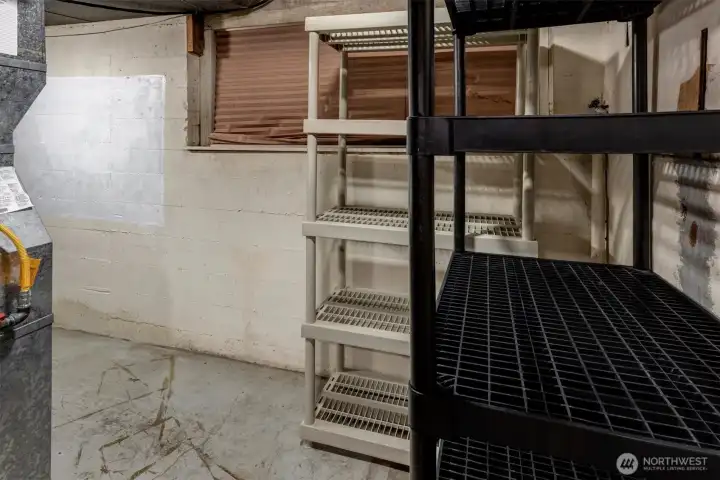 ~furnace/storage room ~furnace/storage room