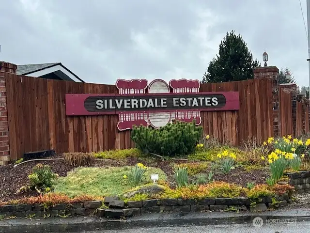 Entrance to park