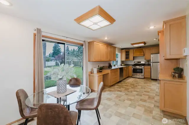 Dining with Kitchen
