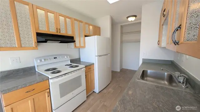 Great size Kitchen with all New Appliances.