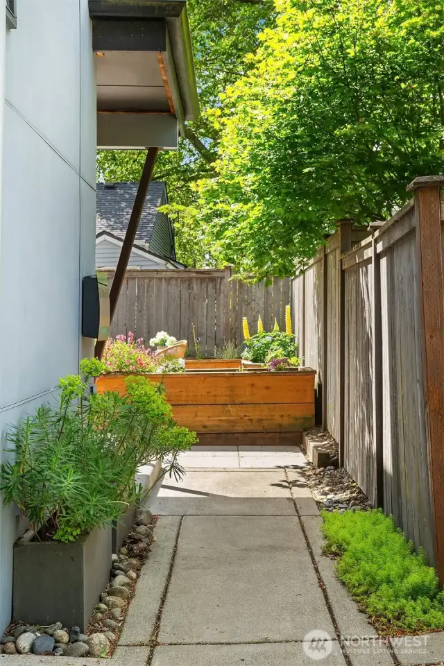Beautiful walk up to front door.