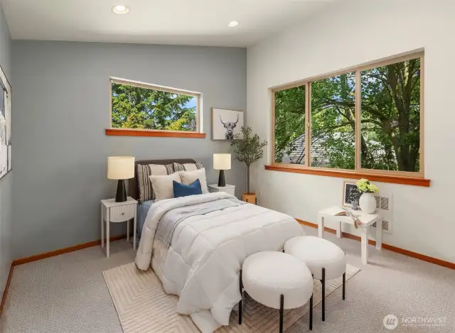 Bedroom 2 with treehouse feel.