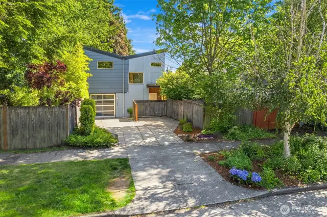 Make 1617 NW 83rd St your home!