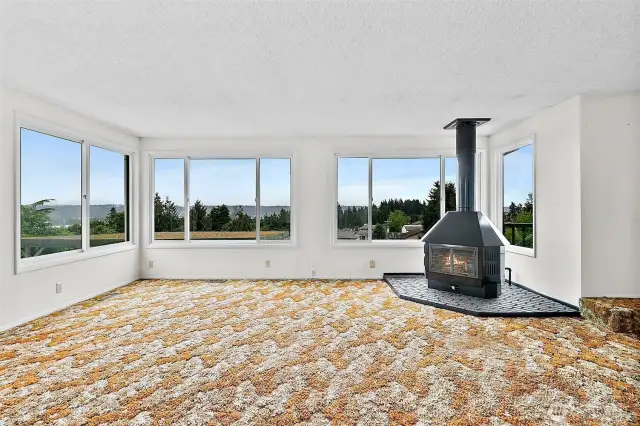 The views of the Cascade Mountain Range and the Auburn Valley is incredible.