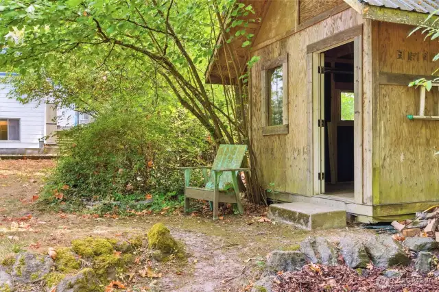 Convenient shed