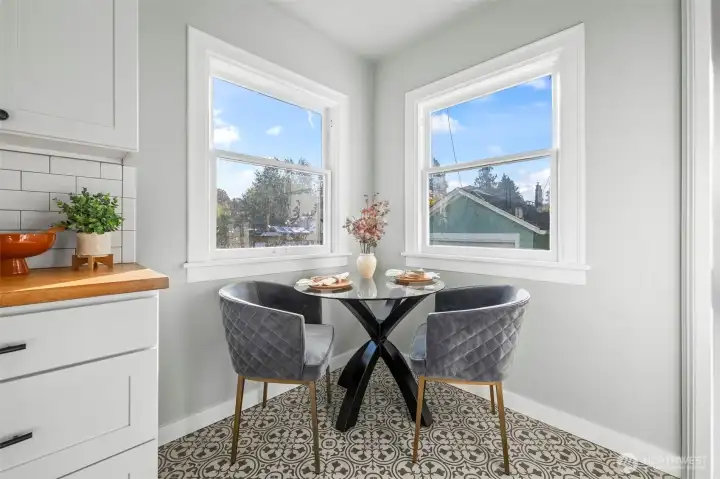 Kitchen has light & bright eating nook.