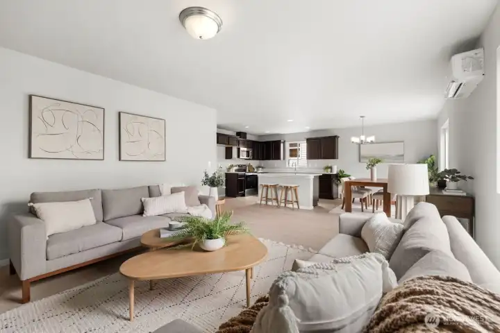 Photographs are for illustrative purposes only. Features, finishes, interior/exterior colors, landscaping and floorplan shown may vary from actual homes built.