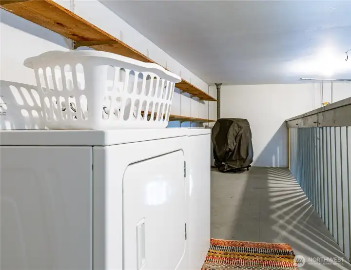 Loft in Garage for laundry area