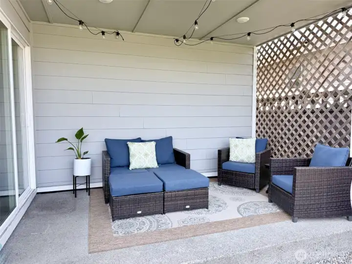 Covered outdoor living area perfect for enjoying the wonderful PNW summer evenings! Covered outdoor living area perfect for enjoying the wonderful PNW summer evenings!