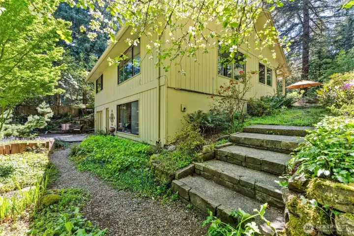 One of two paths to the lower level outdoor space.