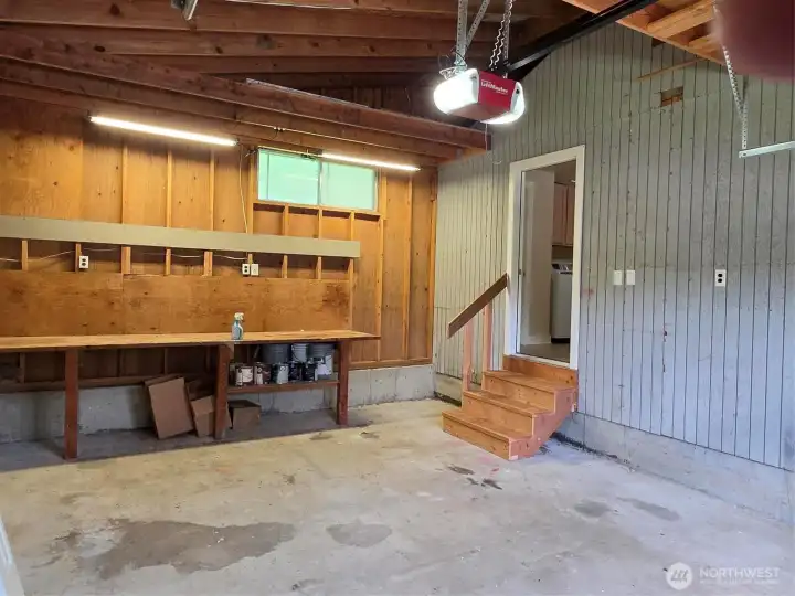 Garage/Shop