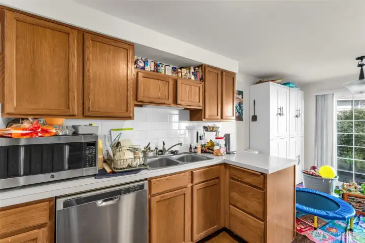 Unit #15334. Kitchen.