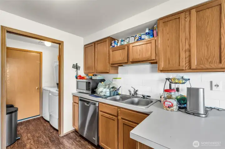 Unit #15334. Kitchen.