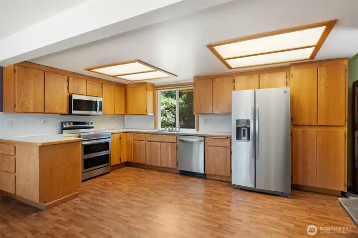 Spacious Kitchen Spacious Kitchen