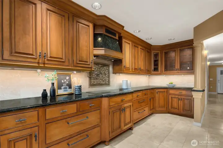 Massive kitchen Massive kitchen
