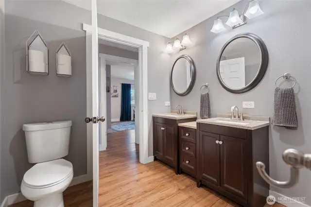 Upstairs Bathroom