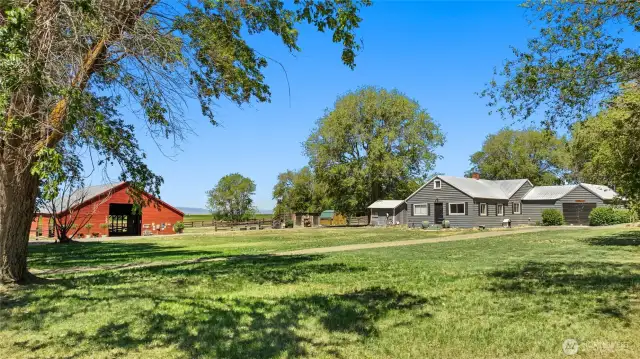 2421 Carroll Rd