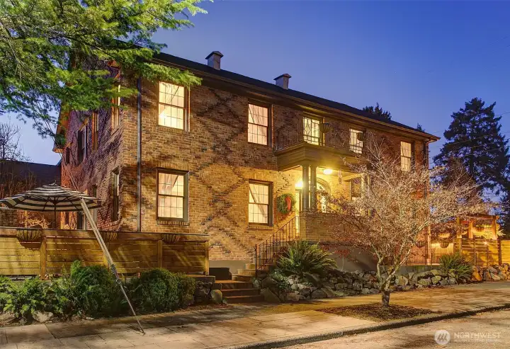 Chelsea Station Inn is a Classic 1927 Federal-style Brick Colonial built by Hardcastle / Anhalt.