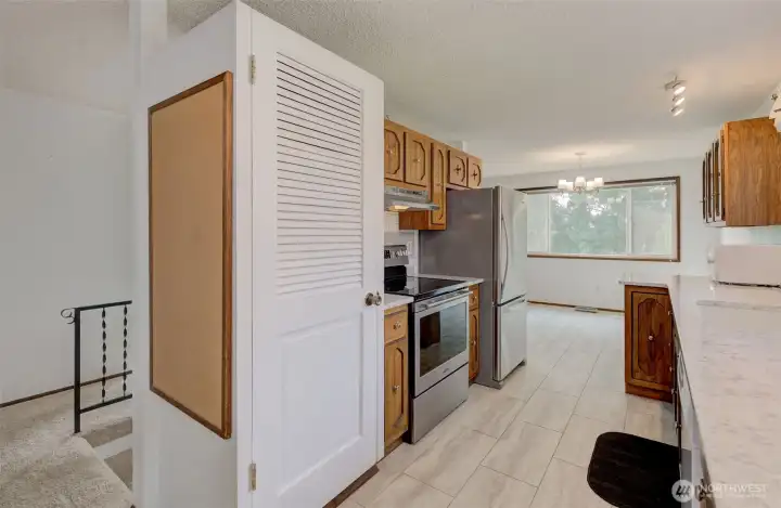 Entry into kitchen.