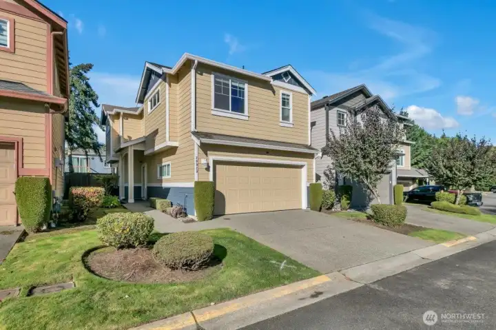 Beautiful Front Shot of Townhome in W Auburn